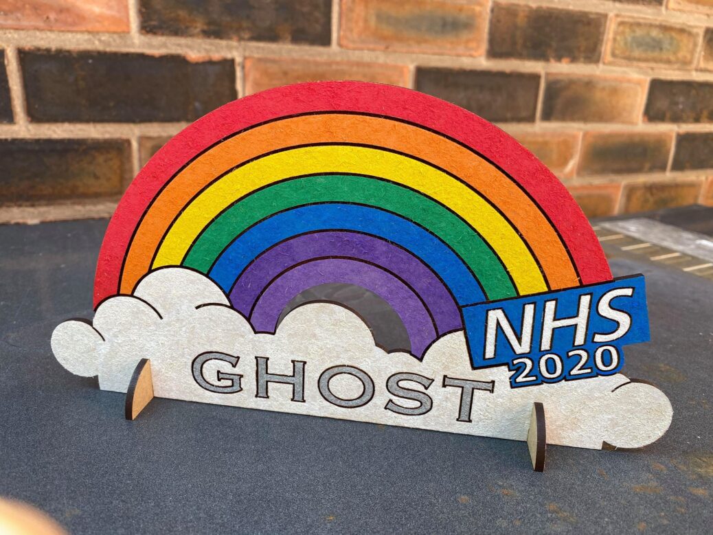 Ghostforge UK has created rainbow signs for children with £5 of every £7 received donated to the NHS