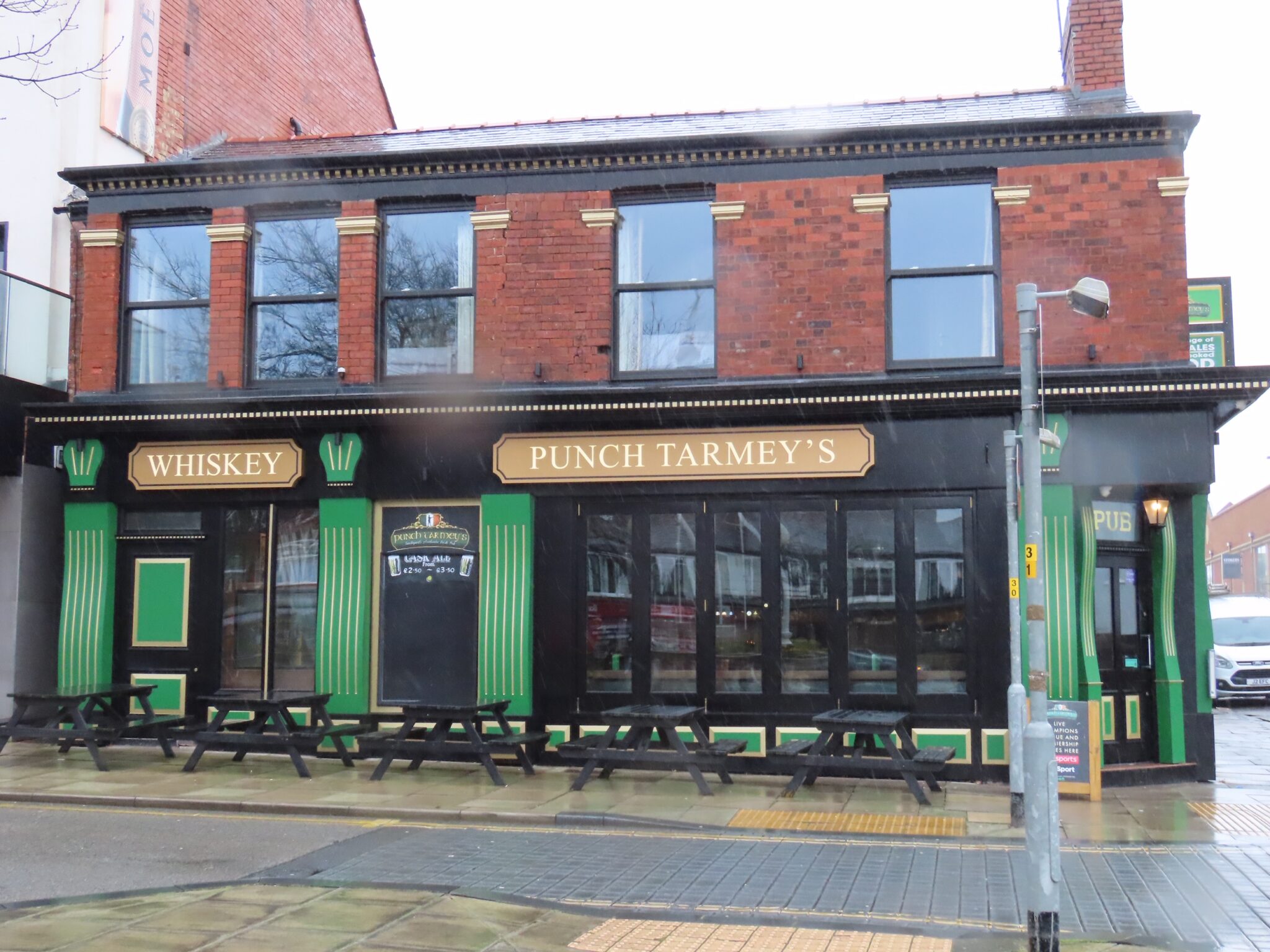 31 reasons why we love Lord Street in Southport Stand Up