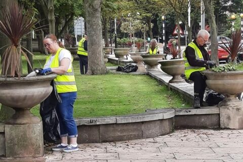 Volunteers leave Lord Street looking blooming brilliant – but they need your help