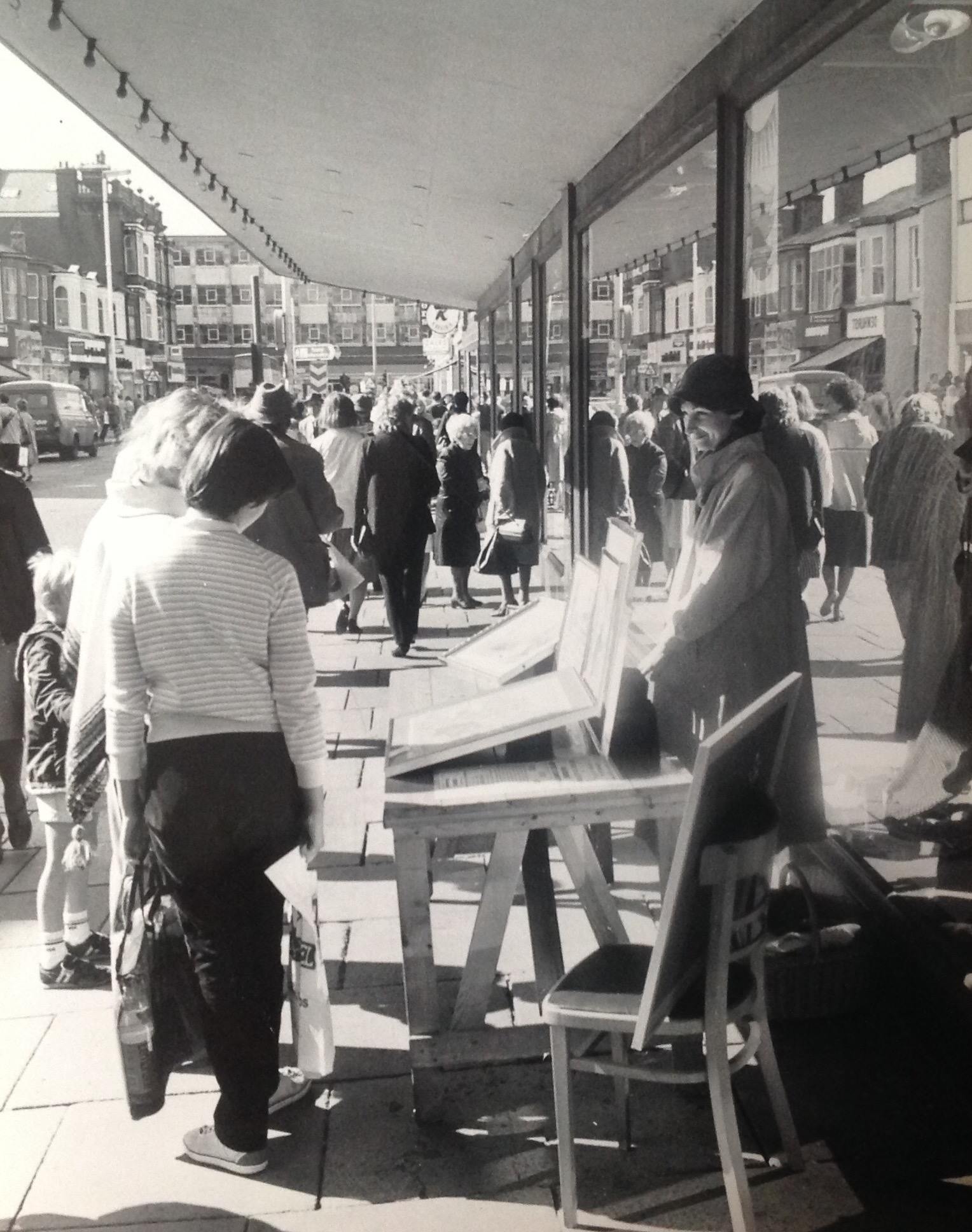 Shoppers walk past Broadbents department store on Chapel Street in Southport in 1984