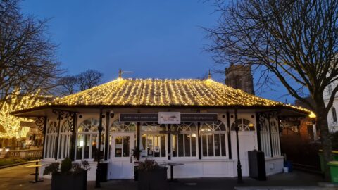 Remedy cafe in Southport dazzles with 7,000 lights as it’s lit up by IllumiDex UK Ltd