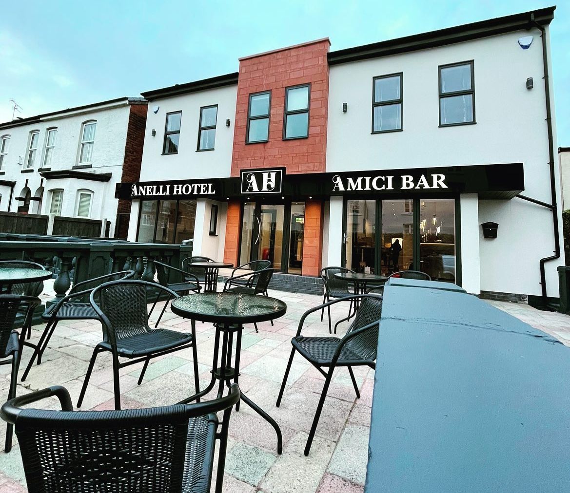 Anelli Hotel & Amici Bar has opened at 1-3 Avondale Road in Southport town centre. The hotel is run by the Anelli family: Roberto and Karen with children Adriana and Fabrizio