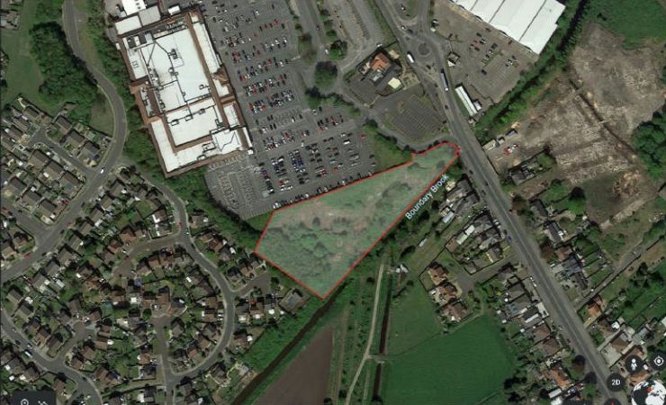 A new self-storage facility and offices could be built on land off Southport Road next door to the Tesco superstore in Kew in Southport