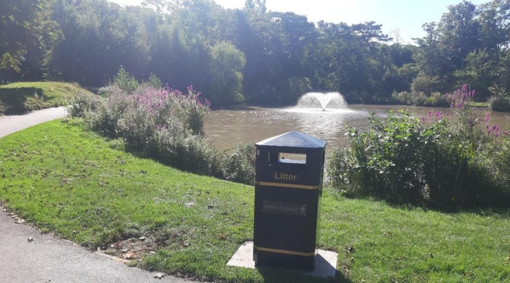Sefton Council's Green Sefton Service has secured funding for 48 replacement bins to be installed at key littering hotspots across parks and coastal locations including Hesketh Park in Southport