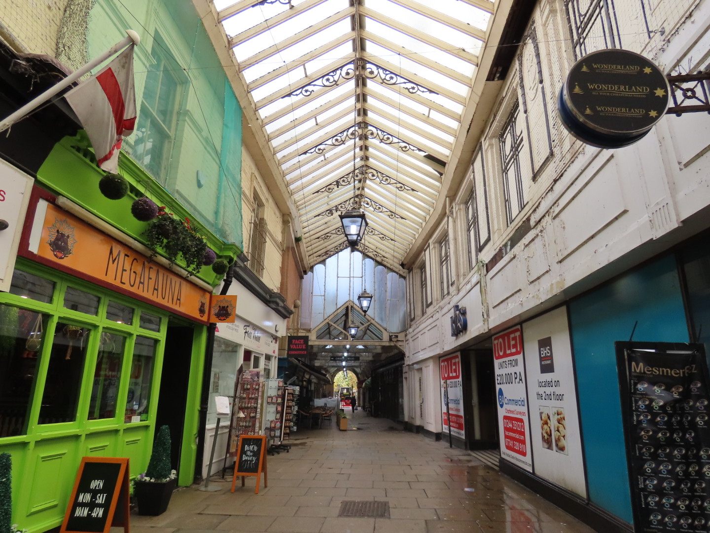 Cambridge Arcade and Cambridge Walks in Southport. Photo by Andrew Brown Media