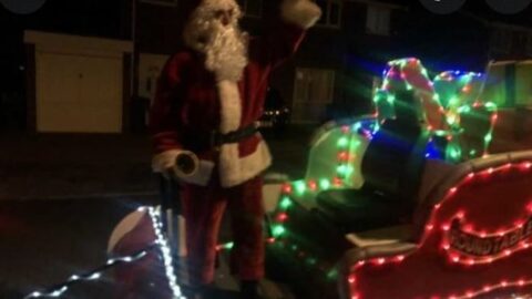 Father Christmas tours Churchtown seeking support to improve the Botanic Gardens