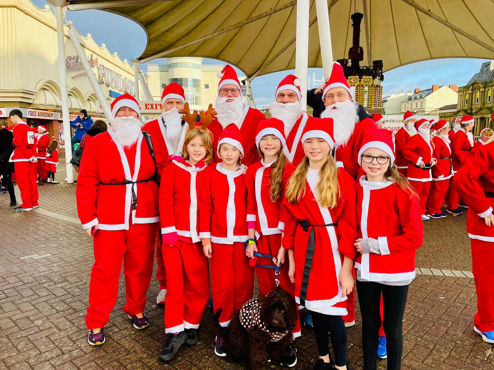 The 2021 Southport Santa Sprint for Queenscourt Hospice. Photo by Andrew Brown Media