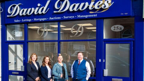 David Davies Sales and Lettings Agent celebrates St David’s Day with new venture in Southport