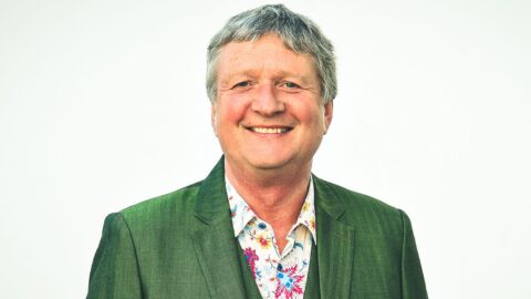 Squeeze star Glenn Tilbrook urges fans in Southport to bring donations for The Trussell Trust foodbanks