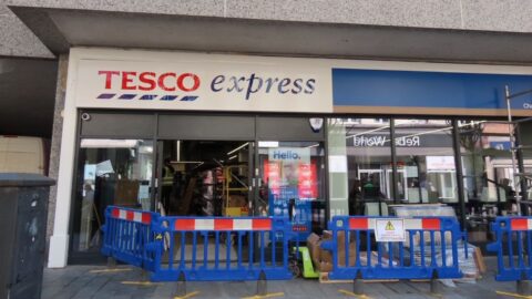 Shoppers hail ‘greater convenience’ as new Tesco Express store opens in Southport town centre