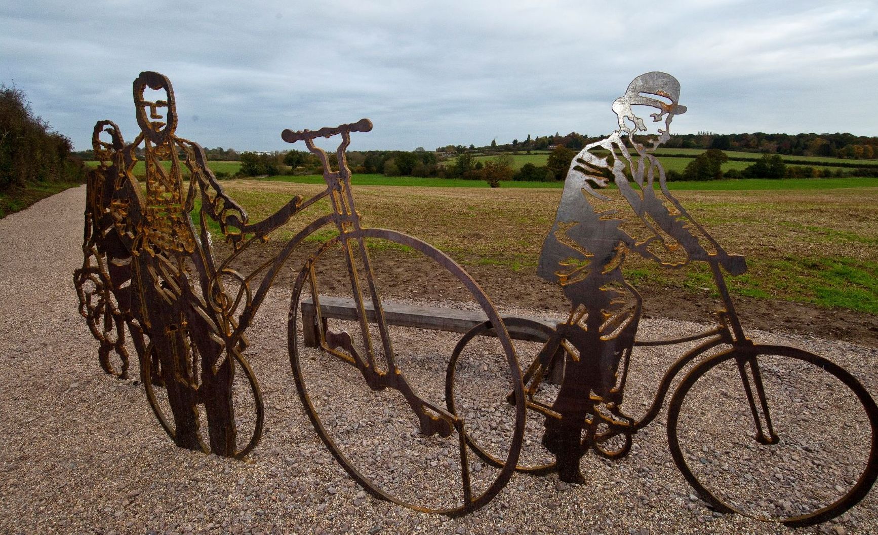 Southport people are being asked to have your say on who you think should be immortalised in steel across your local cycling route in celebration of the Queens Platinum Jubilee