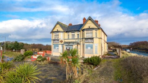 Redevelopment plans invited for former Sands pub in Ainsdale which could include nearby lake