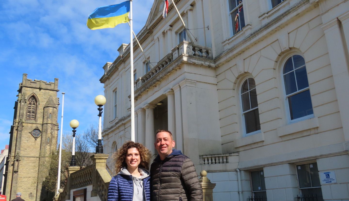 Daria and Steven Bryan outside Southport Town Hall. Photo by Andrew Brown Media