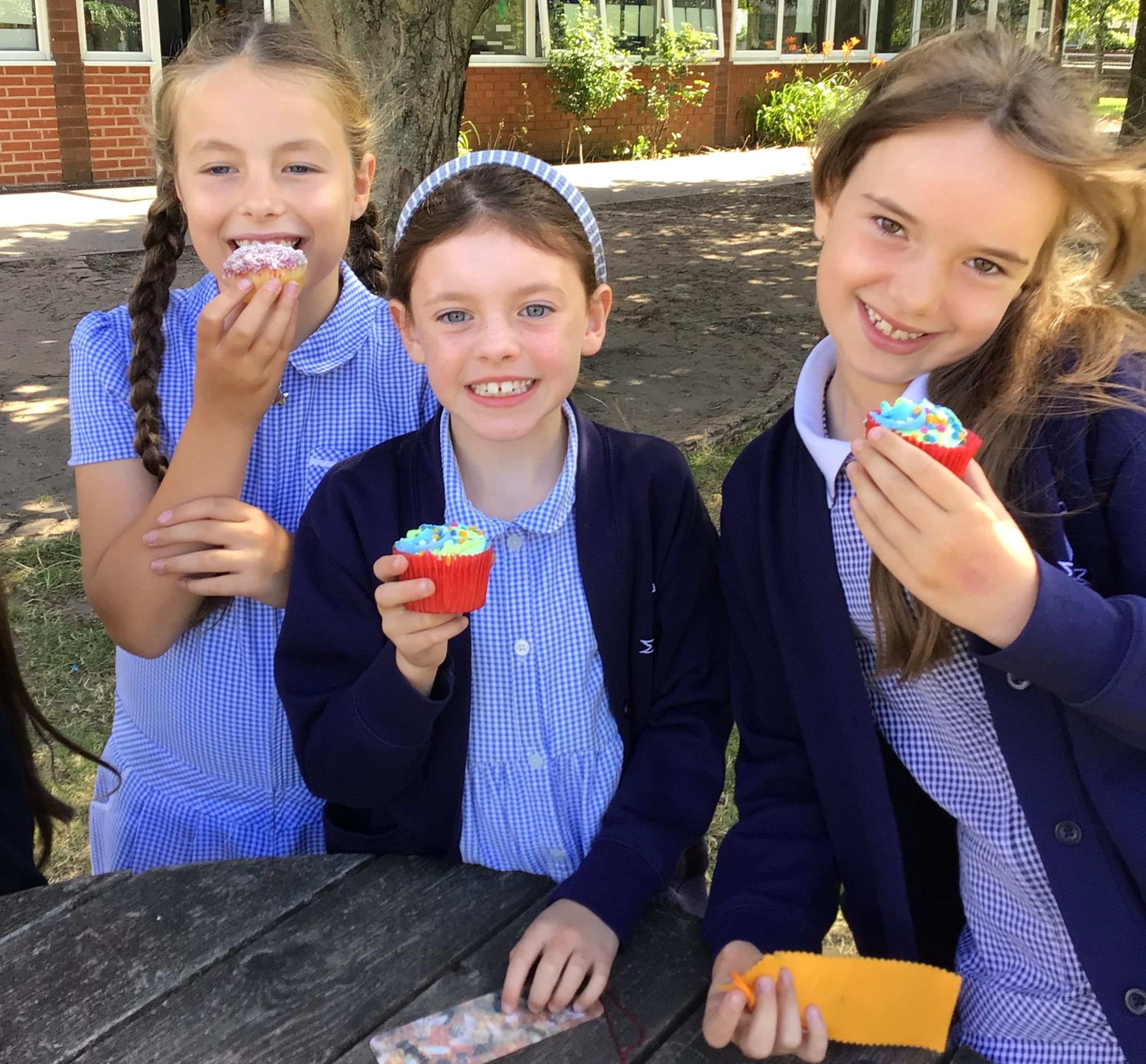 Kind-hearted young bakers at Larkfield Primary School in Southport have hosted a Cake Sale to help improve the Botanic Gardens in Churchtown