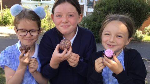 Larkfield Primary School bakers make some dough to help the Botanic Gardens