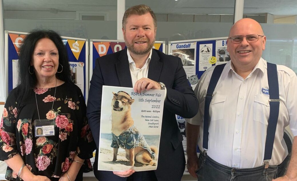 Southport MP Damien Moore has visited the Southport and Ormskirk District branch of the RSPCA to learn more about the work they are doing and to see the animals in their care