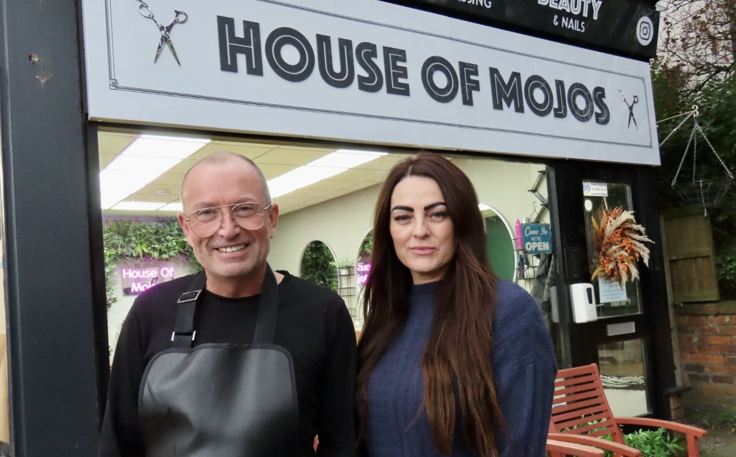 House of Mojos owner Lesley Morgan-Macbain with Senior Stylist Paul Harrison. Photo by Andrew Brown Media