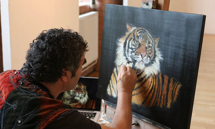 Southport artist Neil Prior at work 