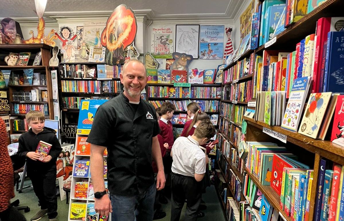 Year 5 and Year 6 Reading Ambassadors from Farnborough Road Junior School enjoyed a visit to Broadhurst's Bookshop in Southport
