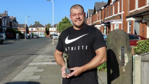Quick thinking hero who rescued dogs from blazing home wins Pride Of Sefton Courage Award