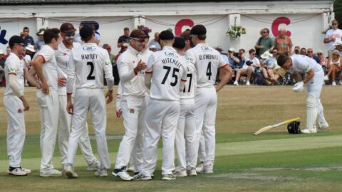 Lancashire County Cricket defeat Hampshire by 6 wickets in four days of sunshine at S&B in Southport