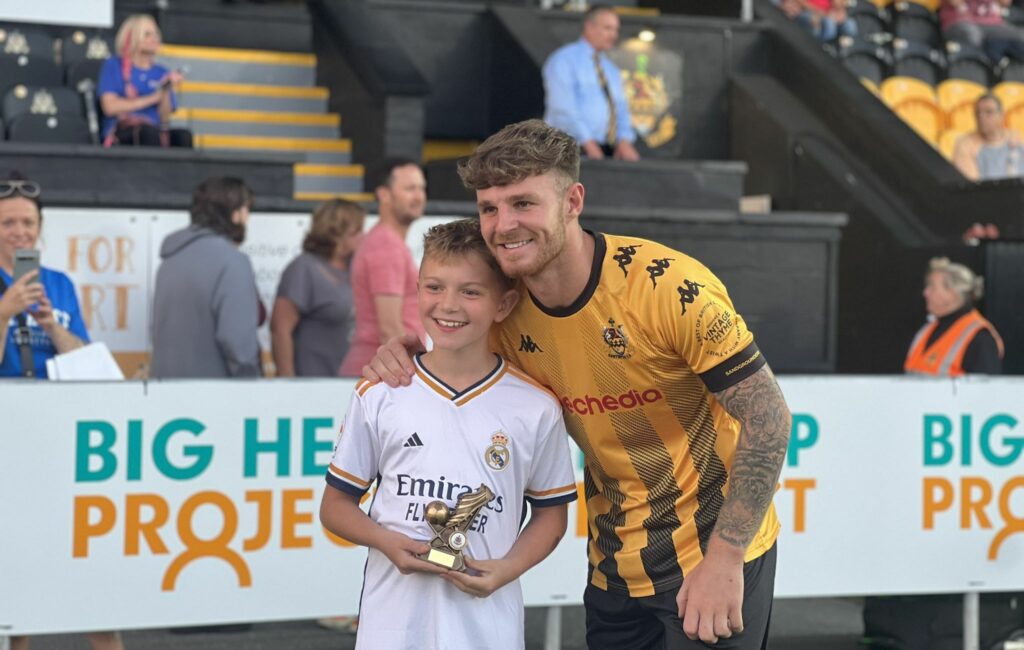 Tyler Walton won the Southport FC Player of The Month Award for October