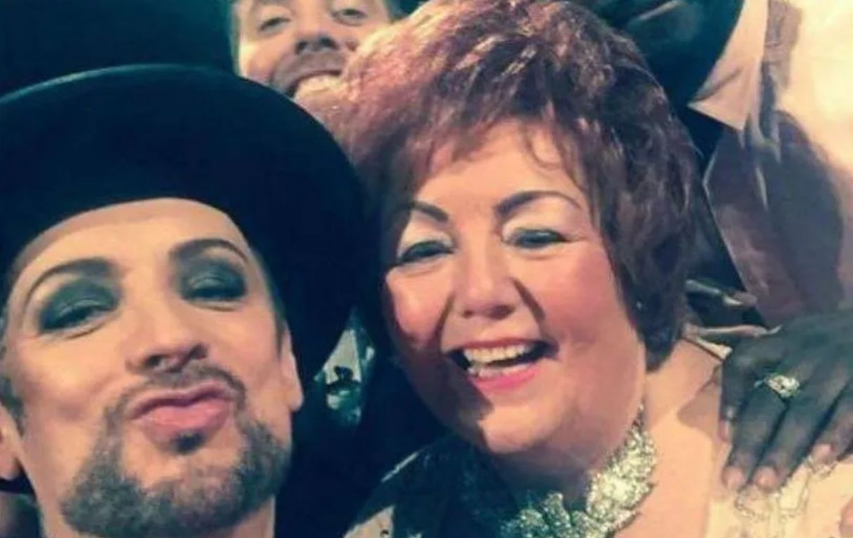 Valerie Bacon enjoys a selfie on The Voice with judges Boy George, Ricky Wilson and Will.i.am