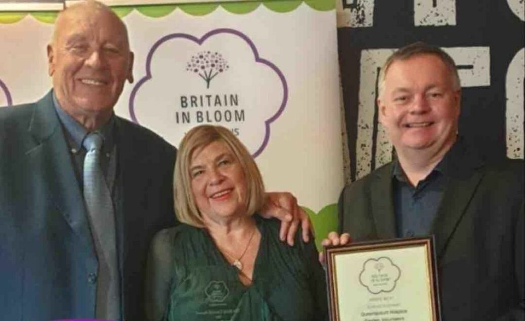 Queenscourt was represented by two Gardening Volunteers, Frank Owen and Shelley Lewis Lavender and our Health, Safety & Estates Manager Neil Woods