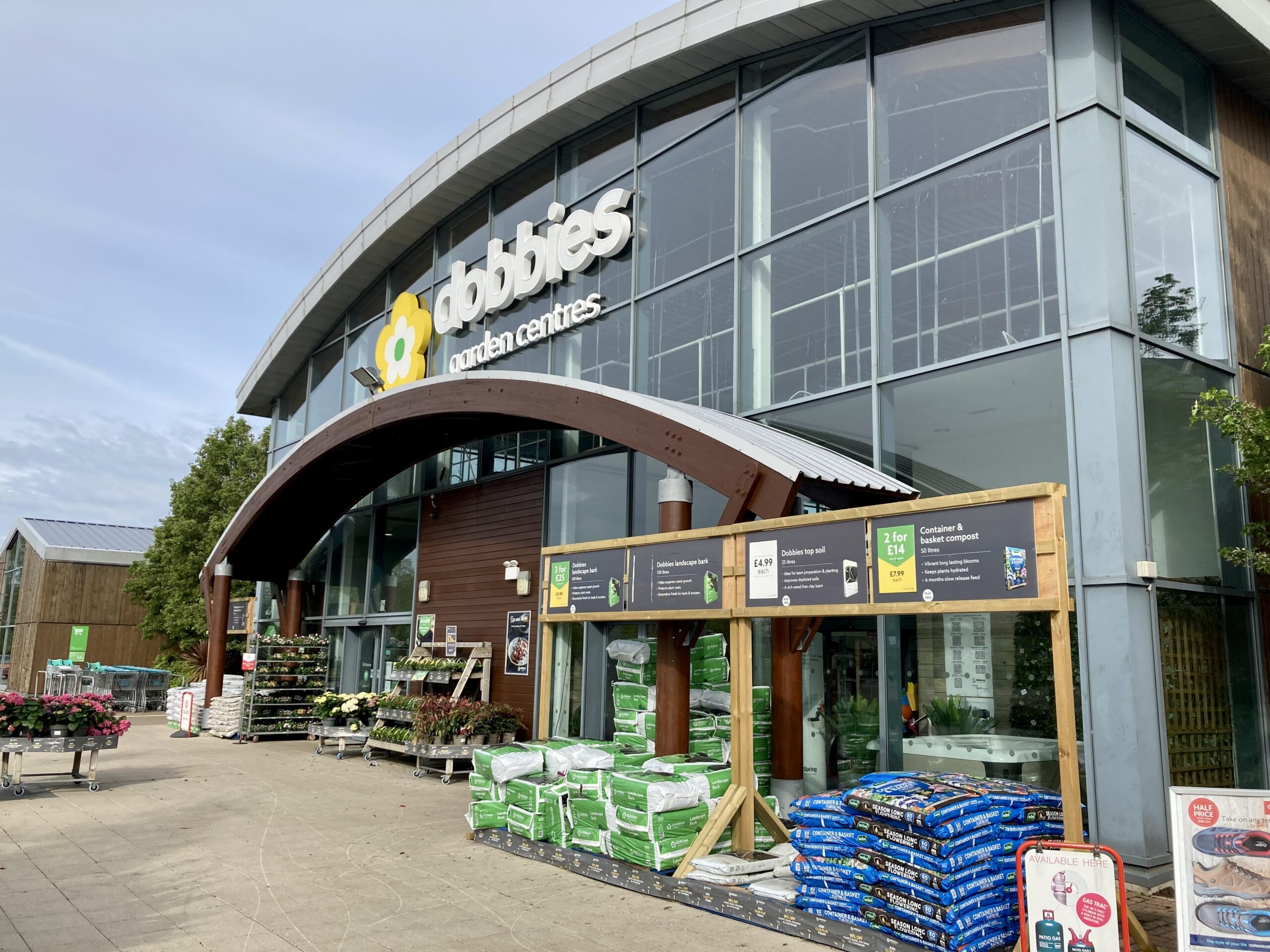 Dobbies garden centre in Southport. Photo by Andrew Brown Stand Up For Siouthport