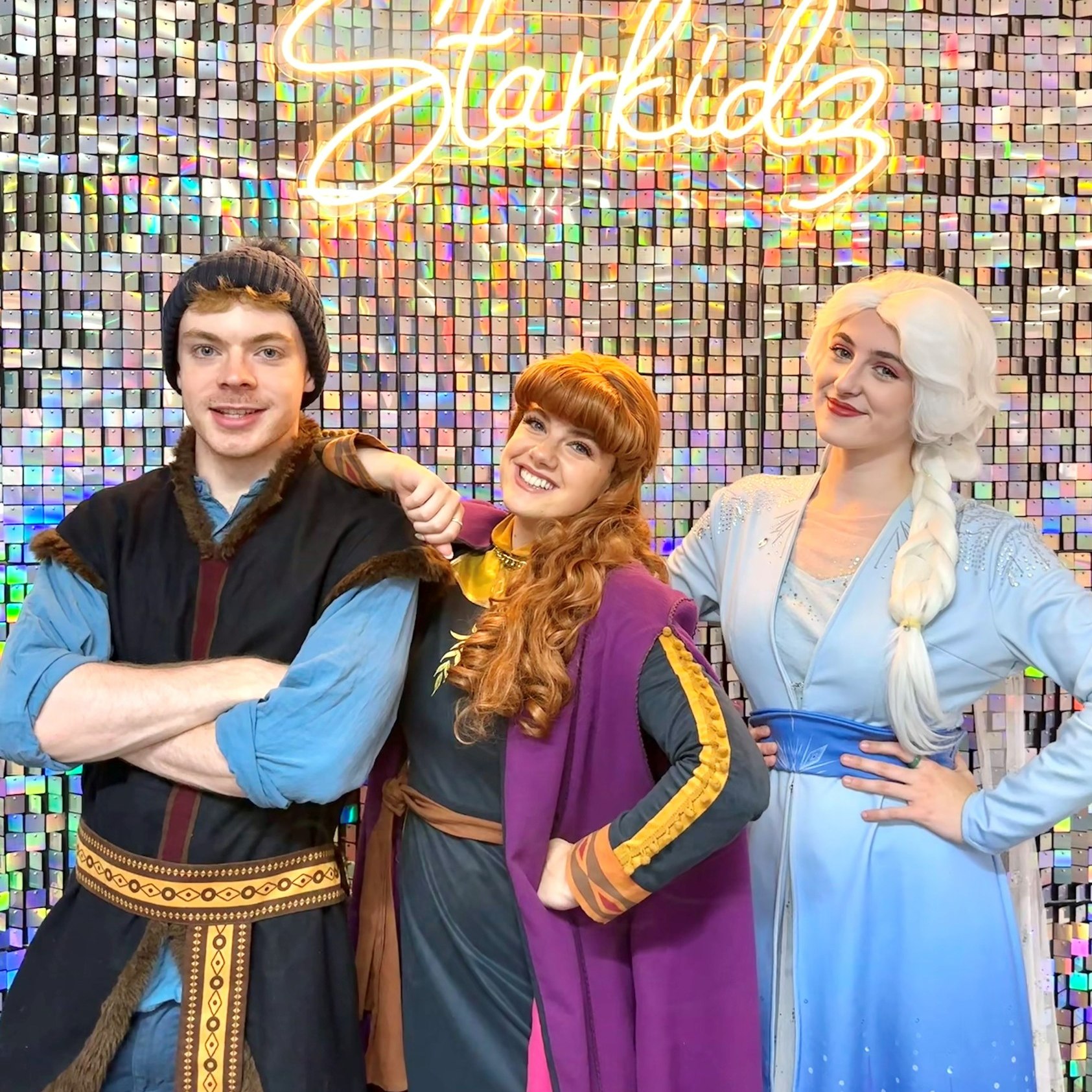 People are invited to enjoy the Southport BID Southport Festive Fun Day. Frozen Singalong Show (StarKidz)