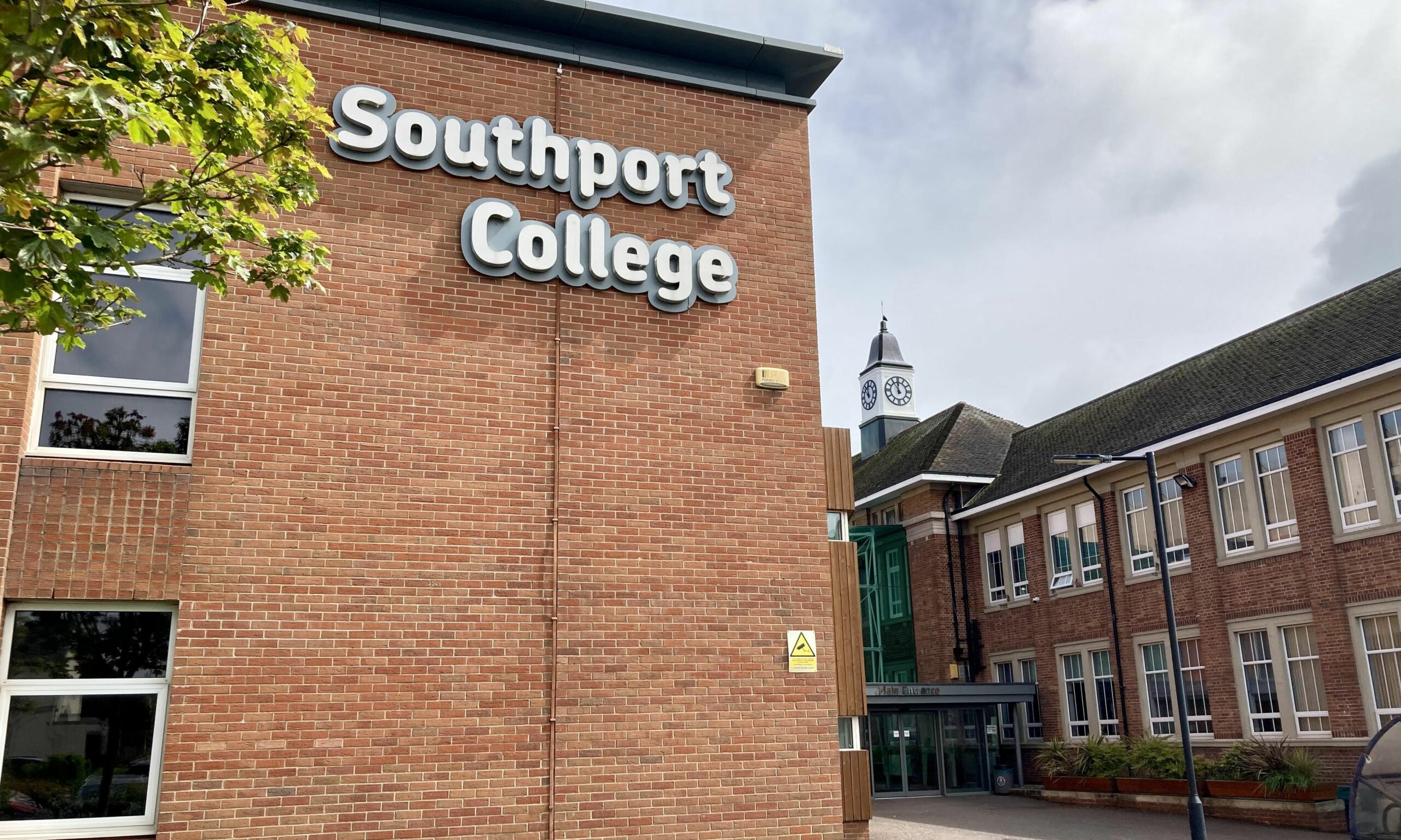 Southporr College. Photo by Andrew Brown Stand Up For Southport