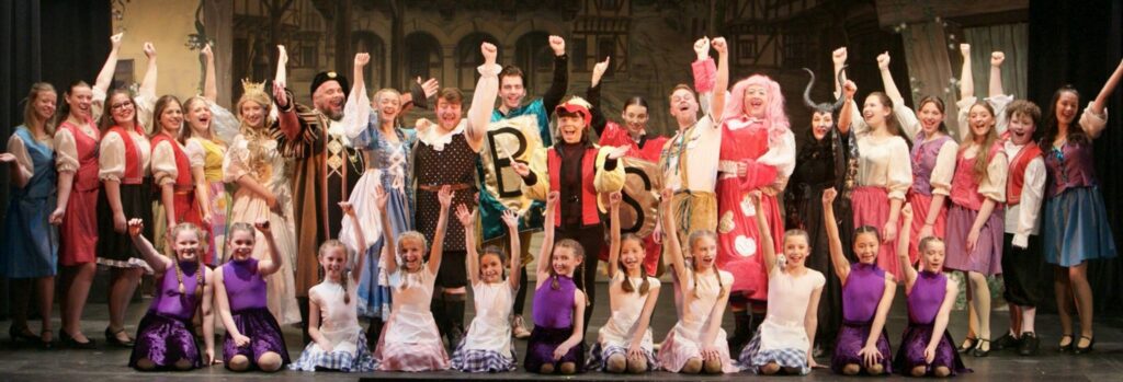 The SDC Pier Piper Panto at Southport Little Theatre