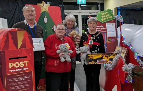 Final week to donate to Mayor of Sefton 2023 Christmas Toy Appeal with full list of collection points