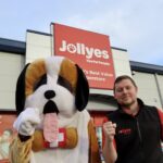 Hundreds of runners will enjoy the 13th Southport Mad Dog 10k run sponsored by Jollyes - The Pet People