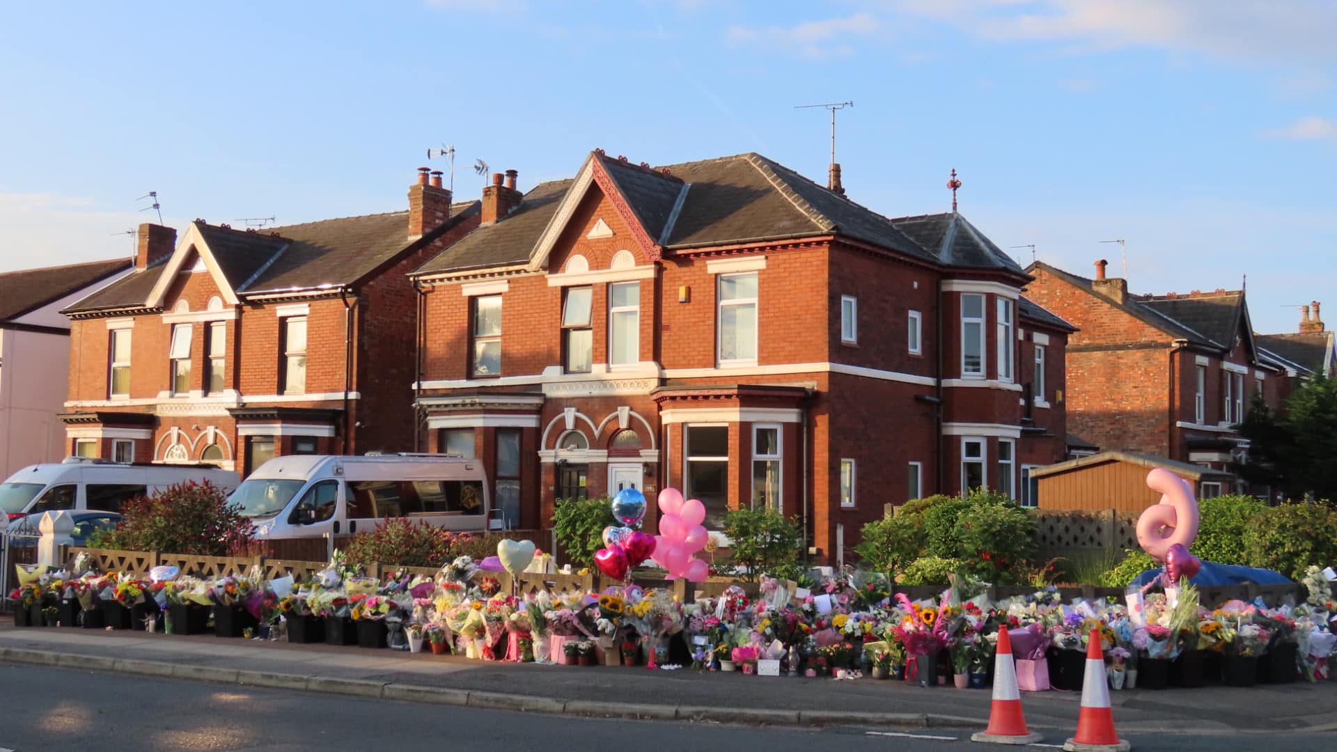 Tributes left in the Hart Street area in Southport after the attack at The Hart Space in which three young girls were killed and several others were injured. Photo by Andrew Brown Stanmd Up For Southport