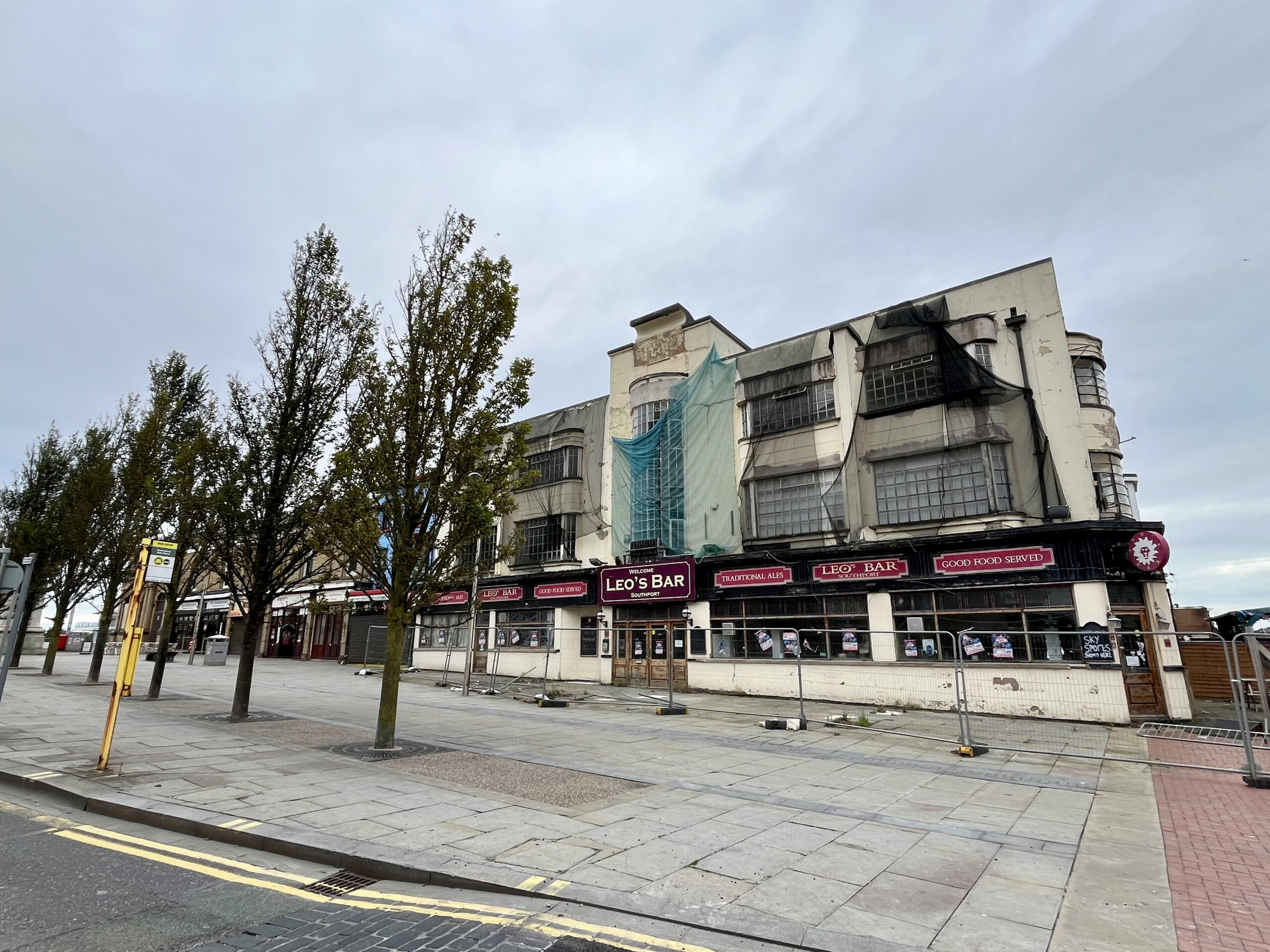 The former Leo's bar at 42-50 Nevill Street in Southport. Photo by Andrew Brown Stand Up For Southport