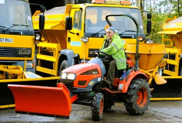 As the freezing temperature hits, the gritters are out to keep Seftons busiest routes moving