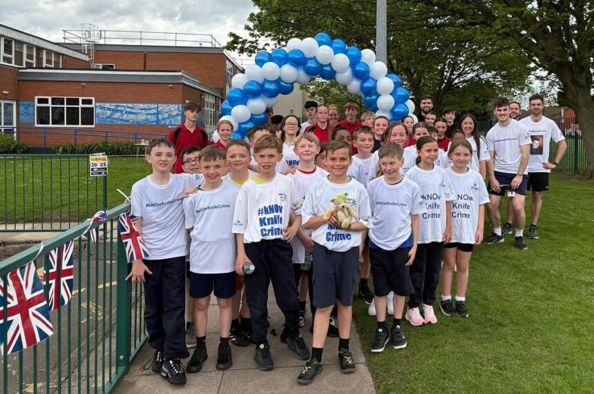 Children in Southport Learning Trust schools have been been running in relay between Bootle and Southport to raise money and awareness for the #kNOwKnifeCrime campaign. It has involved runners from nine schools covering 30 miles