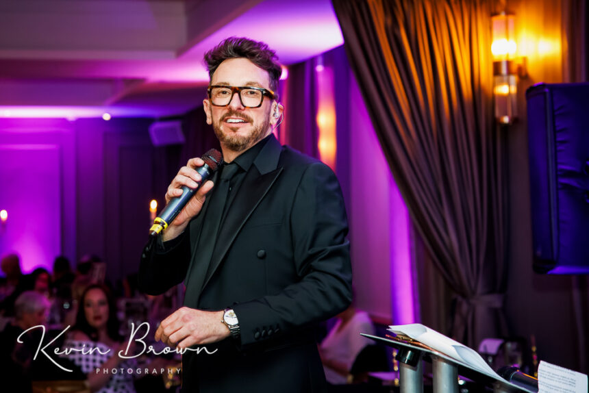 Singer Dave Broe. Photo by Kevin Brown Photography