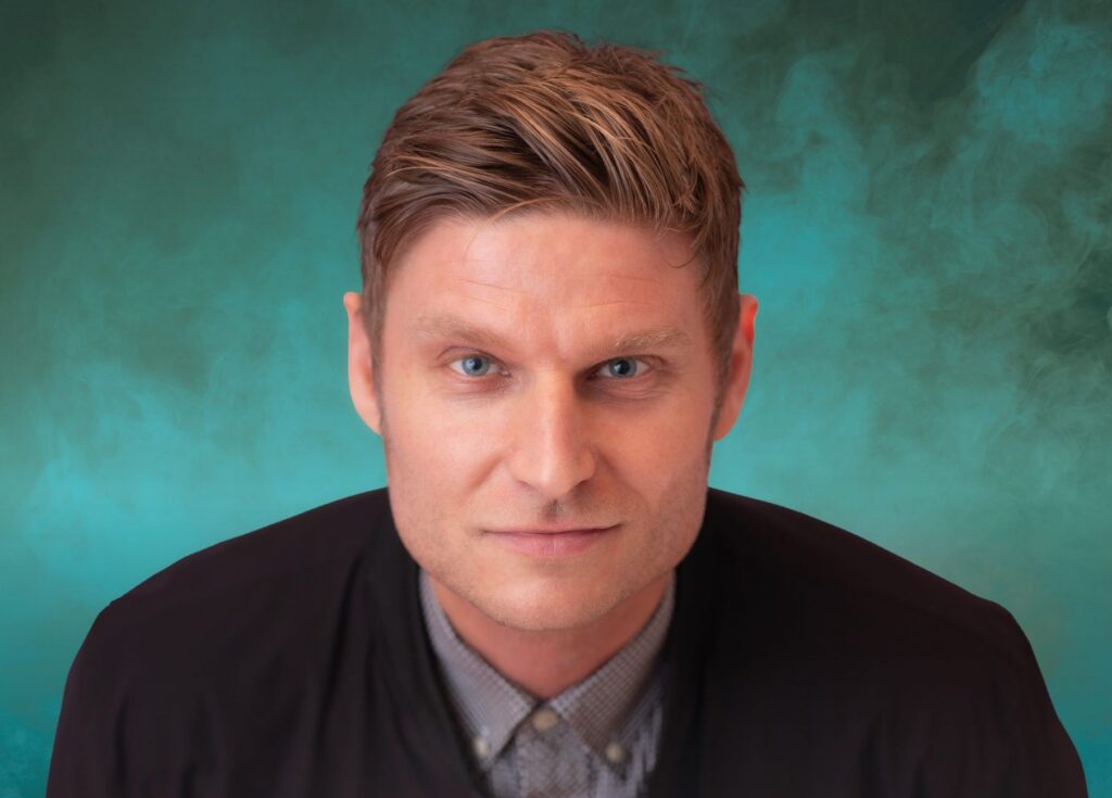 Scott Bennett