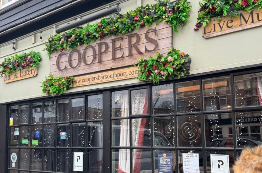 Coopers bar & eatery in Southport town centre has been praised as a brilliant live music venue after a visit by Southport MP Patrick Hurley
