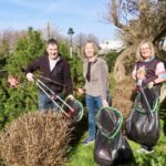 Volunteers take part in the Great British Spring Clean at Kings Gardens in Southport. Photo by Andrew Brown Stand Up For Southport
