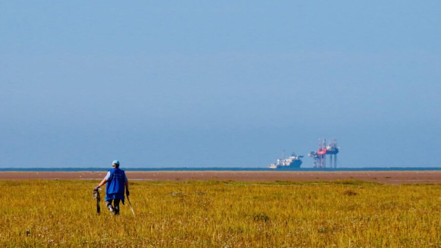 Southport's Great Big Spring Clean. Photo by Andrew Brown Stand Up For Southport