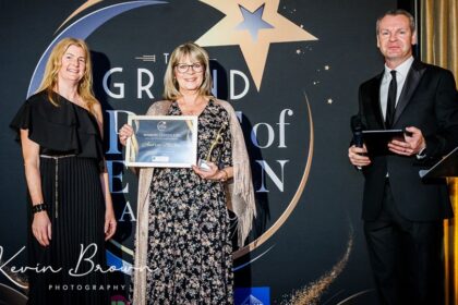 Andrea McGee has won the Sefton Unsung Hero Award sponsored by Fletchers Solicitors at the Grand Pride Of Sefton Awards. She was presented with her award by Fiona Swarbrick, the Associate Solicitor & Head of Clinical Negligence at Fletchers Solicitors. Photo by Kevin Brown Photography
