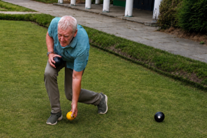 Crown green bowler Derek Ainsworth will spend 12 hours on the green in a sponsored challenge to raise £1,000 for Cornerstone Library in Churchtown