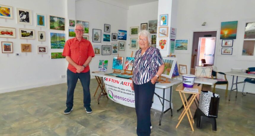 Sefon Artists have launched a Summer Exhibition and Sale at Wayfares Arcade in Southport. Artists Peter Jones and Veronica Haimes. Photo by Andrew Brown Stand Up For Southport