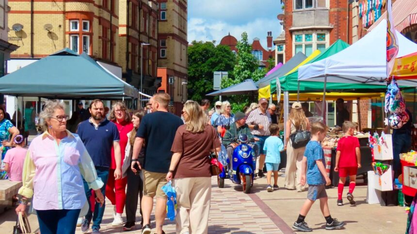 Southport Artisan Market by Independent Street. Photo by Andrew Brown Stand Up For Southport
