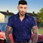 Jake Quickenden stars in Rita, Sue & Bob Too at the Atkinson in Southport