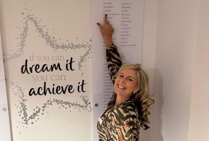 Southport Slimming World Consultant Dee Wright has had her name added to the wall of celebration at the Slimming World Head Office in Alfreton