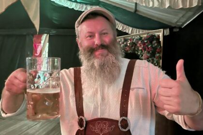 Southport Oktoberfest. Host Kam Wojtow. Photo by Andrew Brown Stand Up For Southport